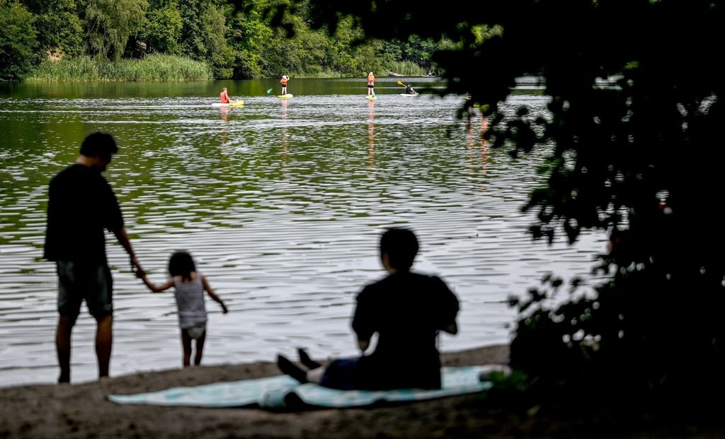 Nicht immer machte das Wetter in diesem Sommer Lust auf Baden. (Archivbild)