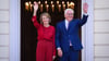 Am Samstag hat Bundespräsident Frank-Walter Steinmeier mit seiner Frau, Elke Büdenbender, viele Gäste beim Bürgerfest im Park von Schloss Bellevue empfangen. Am Sonntag ist Steinmeier beim Finale der Basketball-EM in Riga dabei.