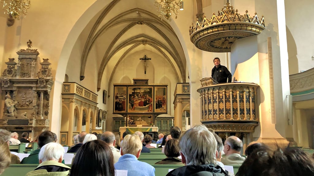 Ilko-Sascha Kowalczuk auf der Kanzel in Wittenbergs Stadtkirche: Er spricht dort über „Freiheit, die ich meine“