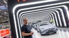 Der Werksleiter von US-Elektroautobauer Tesla in Grünheide, André Thierig, äußert sich zur Absatzlage der Fabrik (Archivbild).