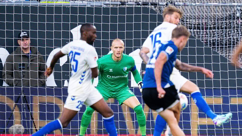 Der 1. FC Magdeburg um Keeper Dominik Reimann fing sich bereits zwölf Treffer in der 2. Bundesliga.