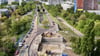 Einspurig vorbei: die Großbaustelle am Rennbahnkreuz in Halle.