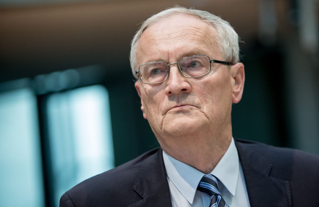 Die Staatsanwaltschaft ermittelt gegen den früheren BND-Chef Hanning wegen des Verdachts der Kindesentziehung. (Archivbild)