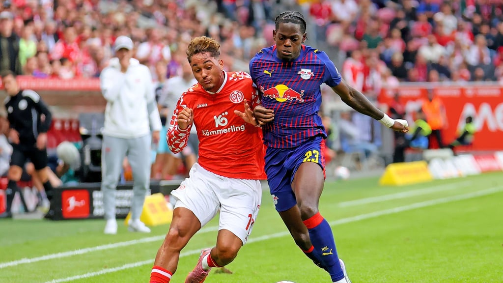 Castello Lukeba im Bundesliga-Spiel gegen Mainz 05.