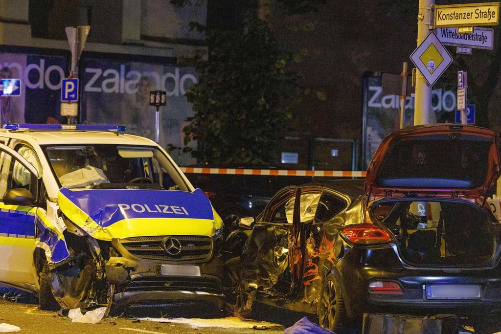 Die Ursache für die Kollision war zunächst unklar.