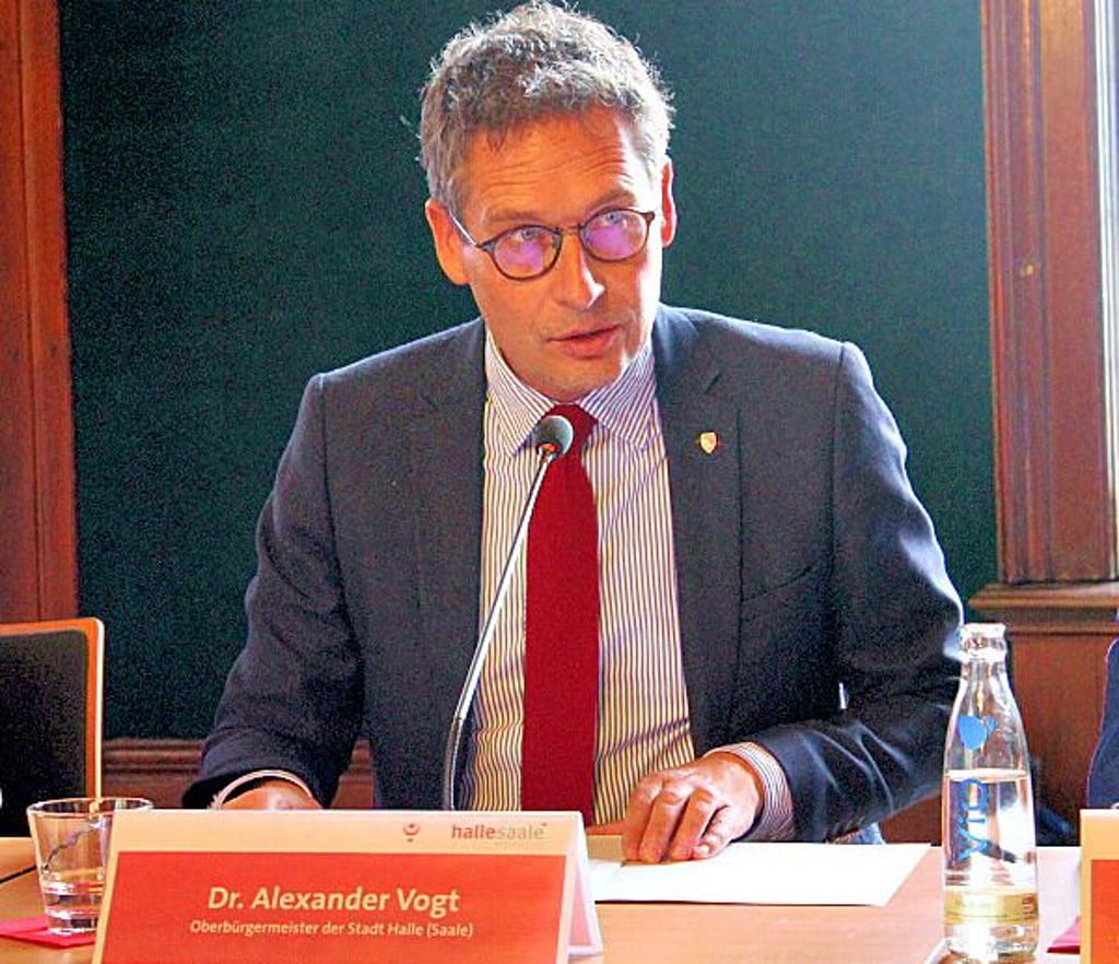 Mit seiner Streichliste für den Haushalt hat Halles Oberbürgermeister Alexander Vogt die Debatte entfacht.
