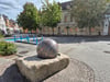 Noch dominiert Beton auf dem Gummersbacher Platz in Burg, das soll sich im kommenden Frühjahr ändern.