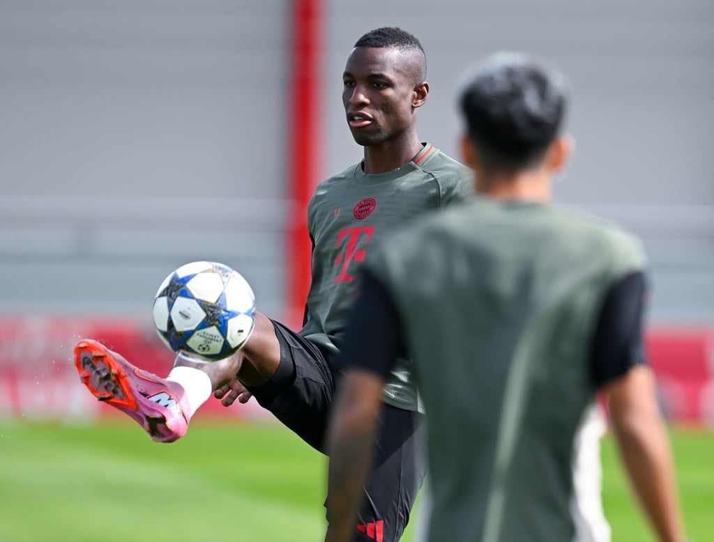Nicolas Jackson in Aktion beim Training vor dem Wiedersehen mit Chelsea.