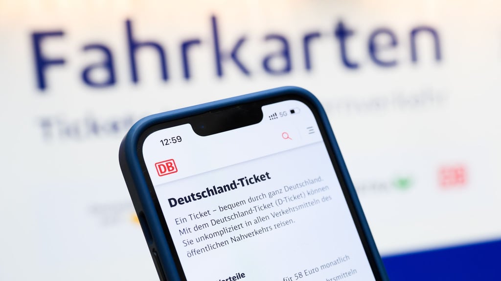 Fahrkarten für den Zug können auf Teilstrecken günstiger sein.