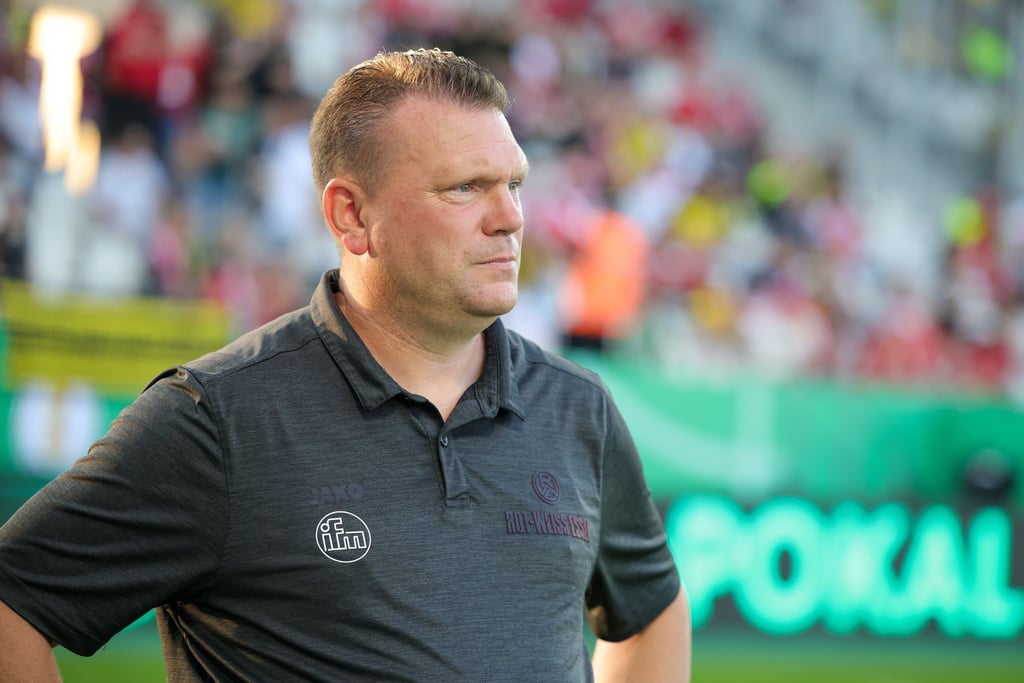 Früher Osnabrück, jetzt Essen: Trainer Uwe Koschinat. (Archivbild)