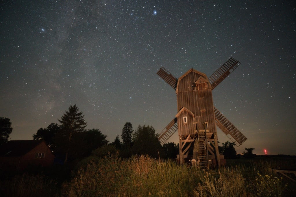 Die Bockwindmühle in Wanzer ist ein beliebtes Motiv für Sternenfotografen. (Archivbild)