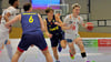 Yannick von Hain (am Ball) bleibt den Aschersleben Tigers erhalten.