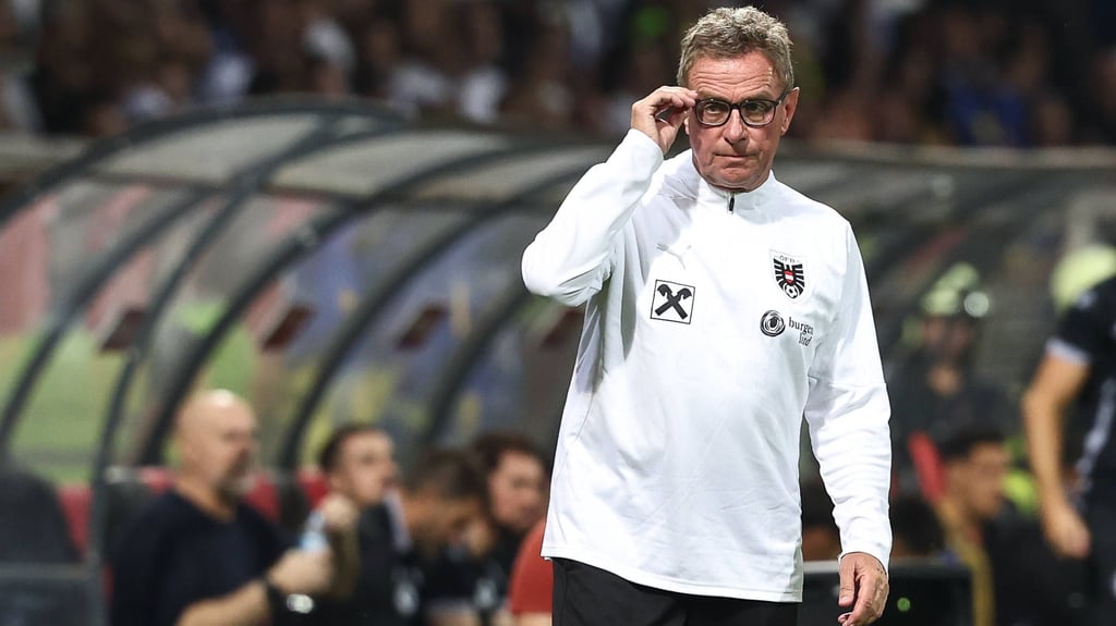 ÖFB-Trainer Ralf Rangnick, früher bei RB Leipzig, warnt vor Handysucht und Bewegungsarmut der jüngeren Generation.