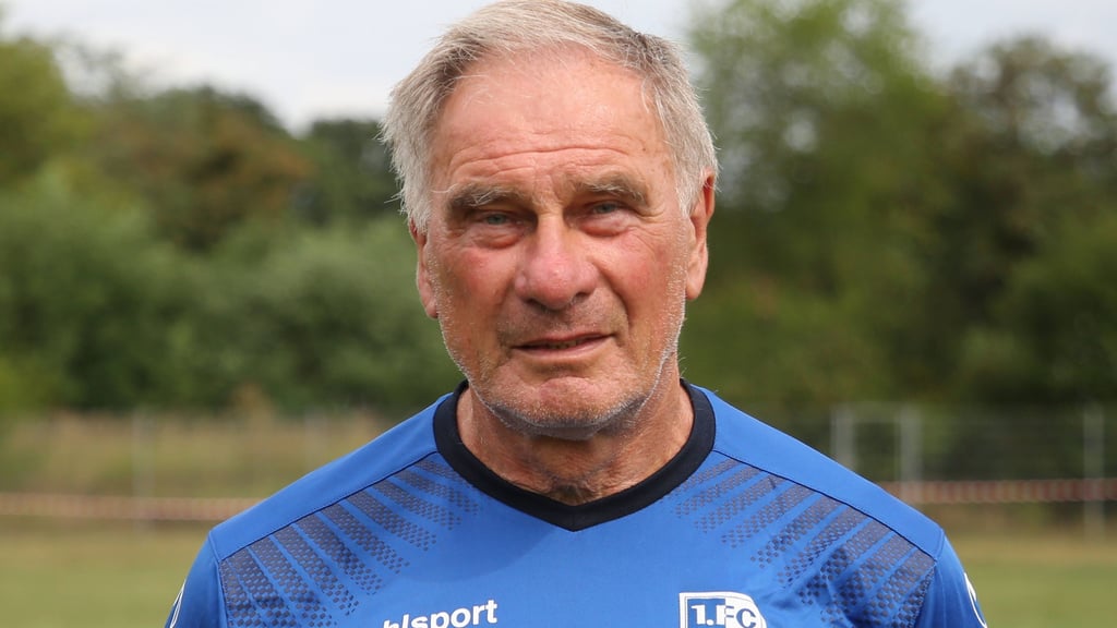 Siegmund Mewes war in so vielen Jahren nicht wegzudenken bei der Traditionself des 1. FC Magdeburg.