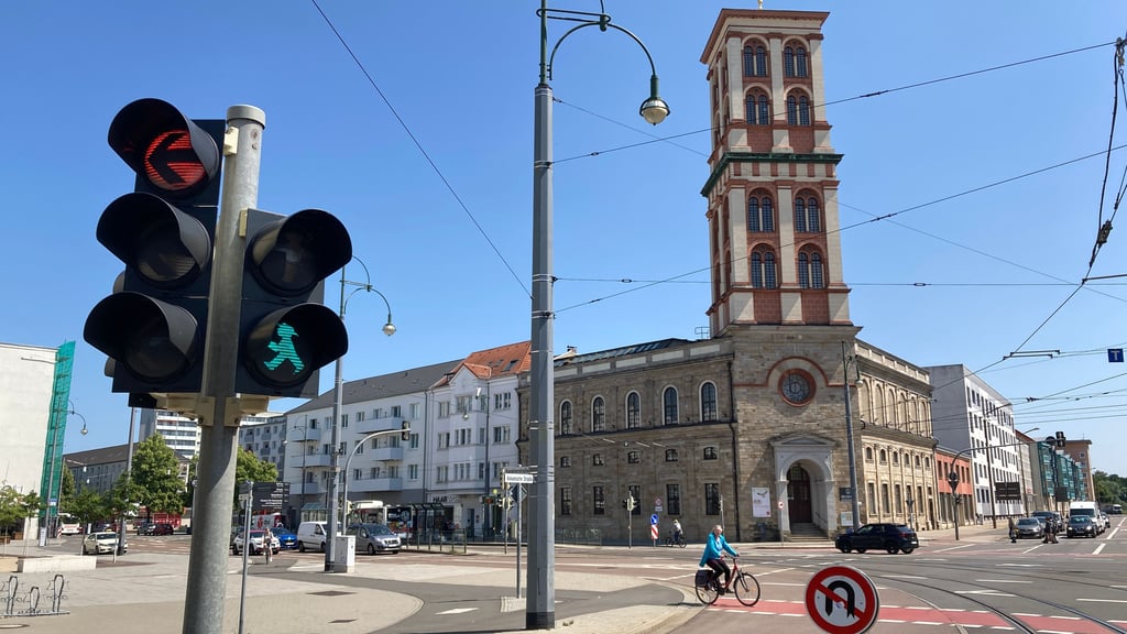 Einer der Orte, an denen die Hitzebetroffenheit in Dessau-Roßlau an heißen Sommertagen besonders hoch ist, ist die Gegend rund um das Museum für Naturkunde und Vorgeschichte.