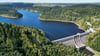 Blick über die Talsperre Eibenstock im Erzgebirge. Hier wird seit 35 Jahren der Waldumbau forciert.