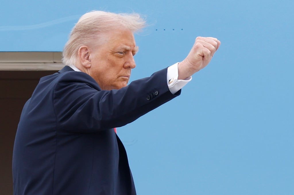 Trump freut sich über das Ende einer Talkshow.