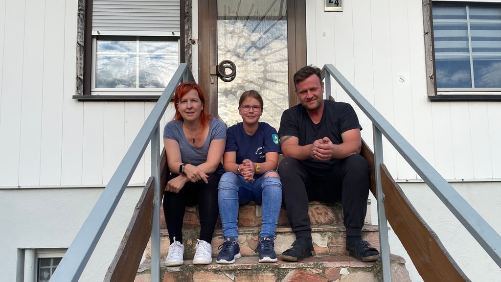 Was Familie Kulms aus Ziepel erlebt hat, nachdem sie ihr Haus für Dreharbeiten einer TV-Produktionsfirma übergeben hatten.