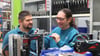 Jens Bauling war lange arbeitslos und vom Jobcenter abhängig. Mit Unterstützung der Arbeitsagentur und gezielter Weiterbildung startet er bei Gollmann in Halle neu durch.&nbsp;