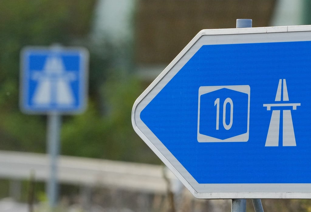 Teile der A10 sind über das Wochenende voll gesperrt. (Symbolbild)