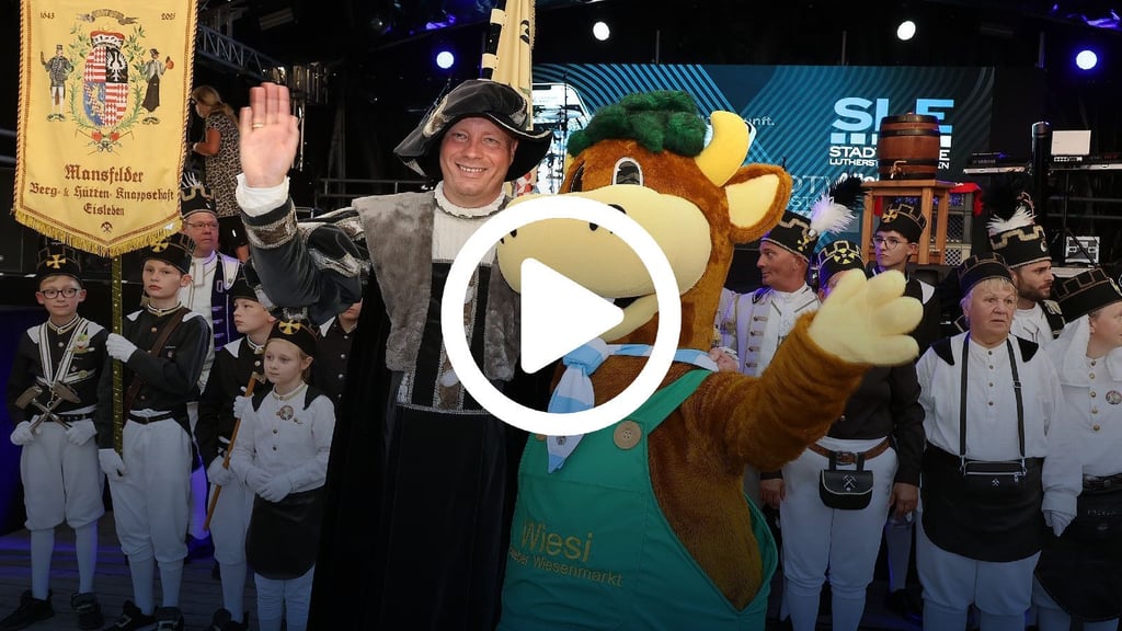 Die Eisleber Wiese ist eröffnet. Wenn das mal kein Grund zur Freude ist. Bürgermeister Carsten Staub und Maskottchen Wiesi sind jedenfalls schon ganz in Festtagsstimmung.
