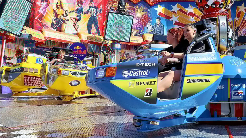 Jährlich kommen zehntausende Besucher zur Eisleber Wiese im Landkreis Mansfeld-Südharz.