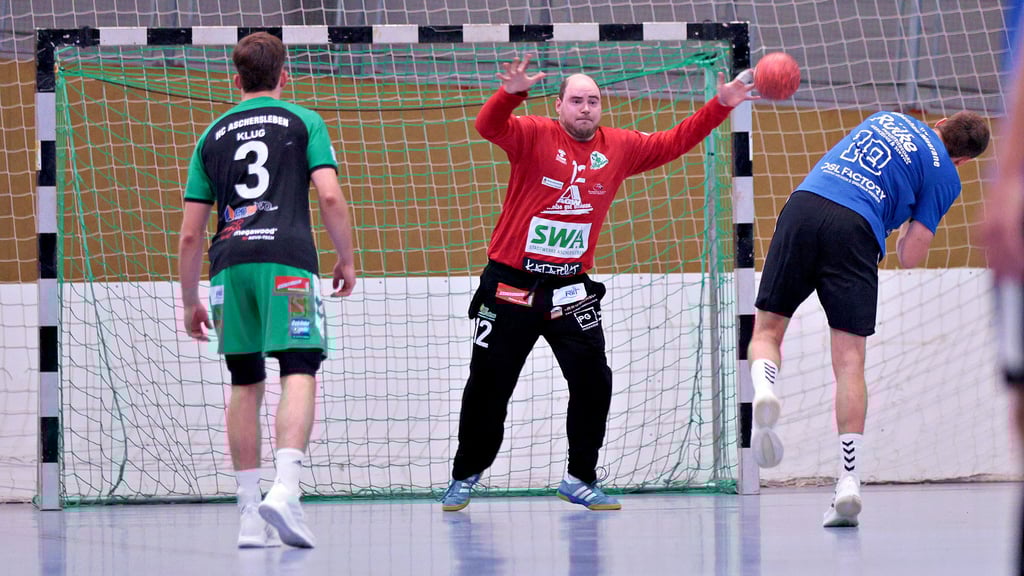 HCA-Torhüter Justin Thäder möchte im Derby gegen Anhalt Bernburg ein starker Rückhalt seiner Mannschaft sein.
