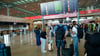 Passagiere müssen am Flughafen BER Geduld mitbringen.