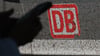 Der Ruf der Bahn ist derzeit ramponiert. Eine neue Spitze und eine neue Strategie sollen es richten. (Archivbild)