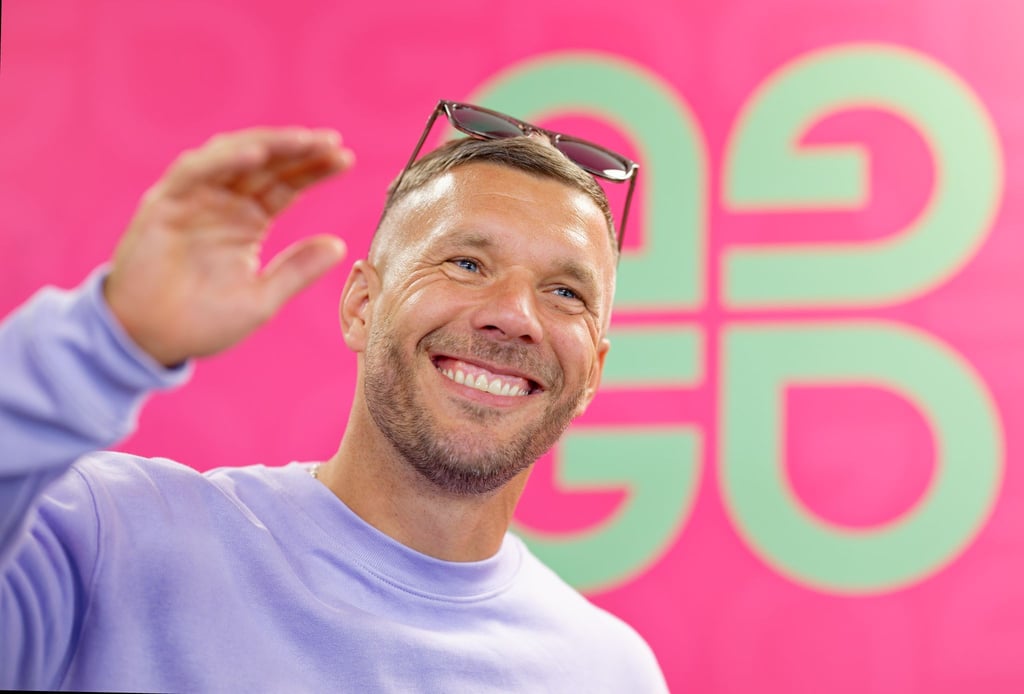 Lukas Podolski freut sich über die Entwicklung seines Herzensclubs 1. FC Köln.