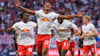Assan Ouedraogo (M, RB Leipzig) bejubelt bei seinem Startelf-Debüt auch sein Tor-Debüt im RB-Trikot.