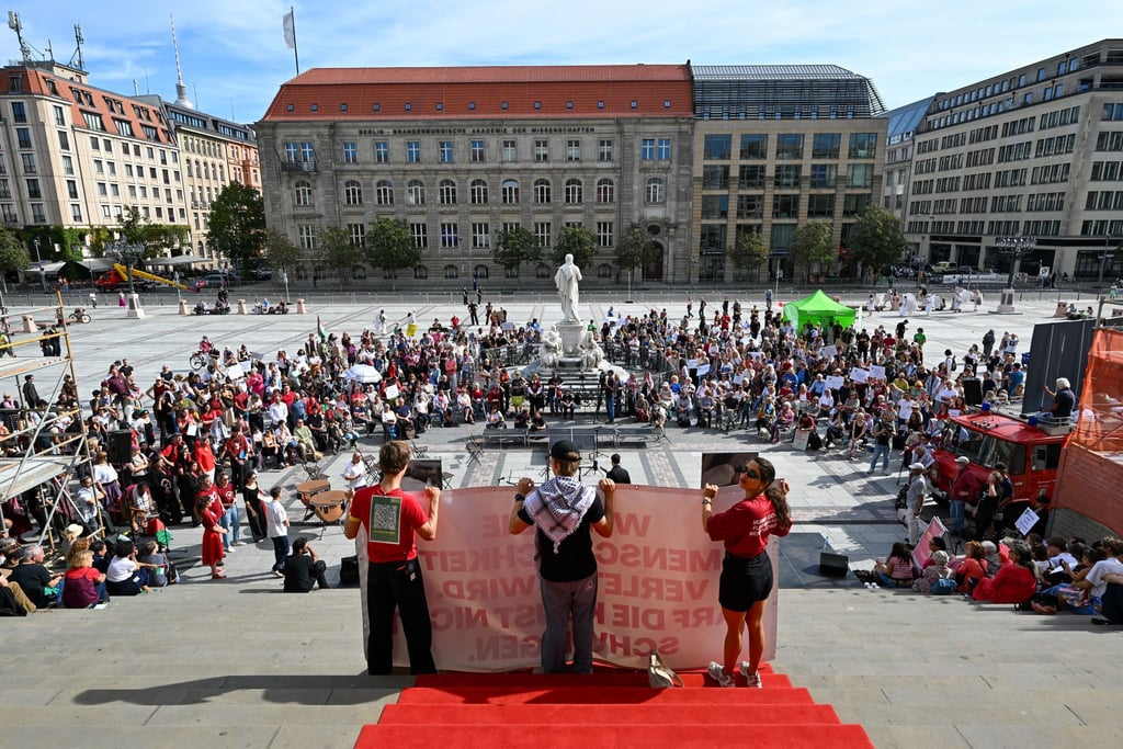 Ein Konzert und eine Demonstration machen auf das Leid von Kindern in Gaza aufmerksam.