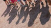 Kinderschutz im Sport ist flächendeckend Bestandteil der Ausbildung von Trainerinnen und Trainern. (Archivbild)