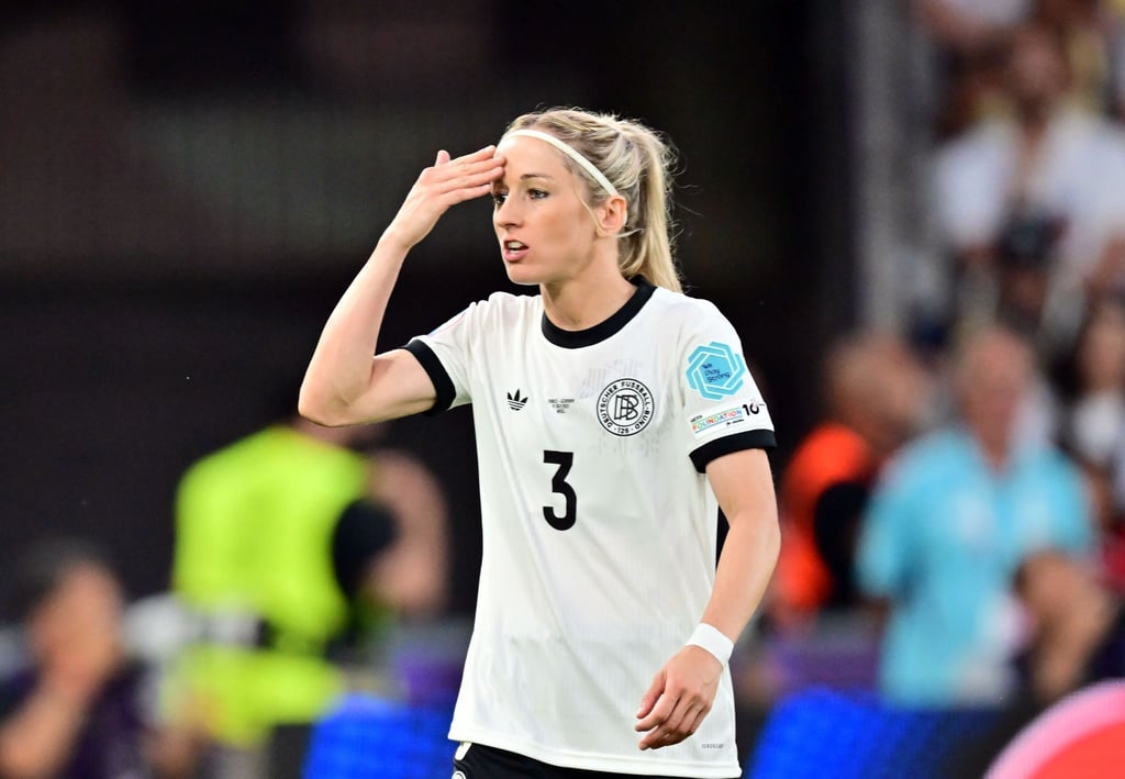 Kathrin Hendrich spricht über Anfeindungen im Netz.