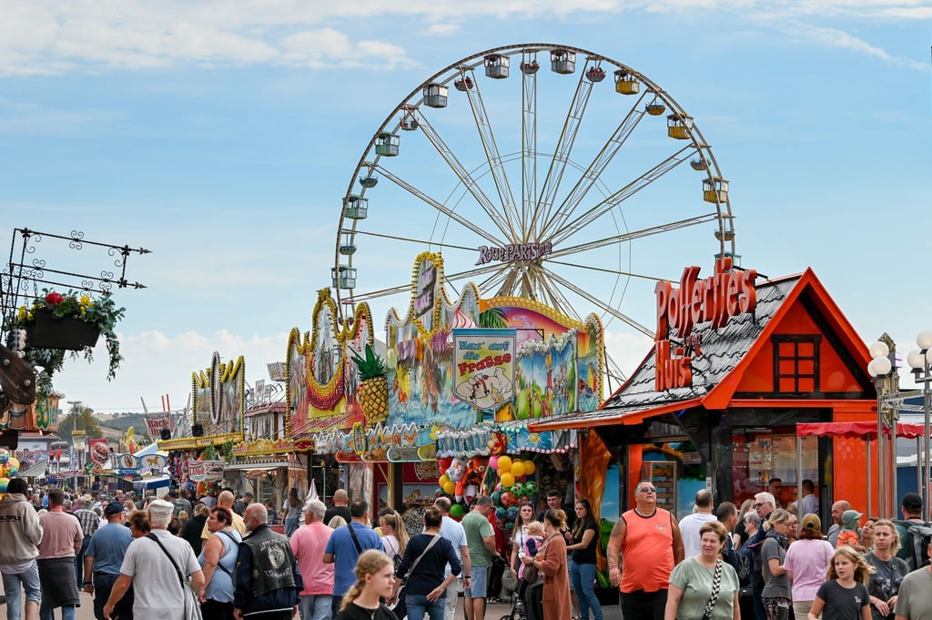 Die Eisleber Wiese ist das größte Volksfest in Mitteldeutschland.