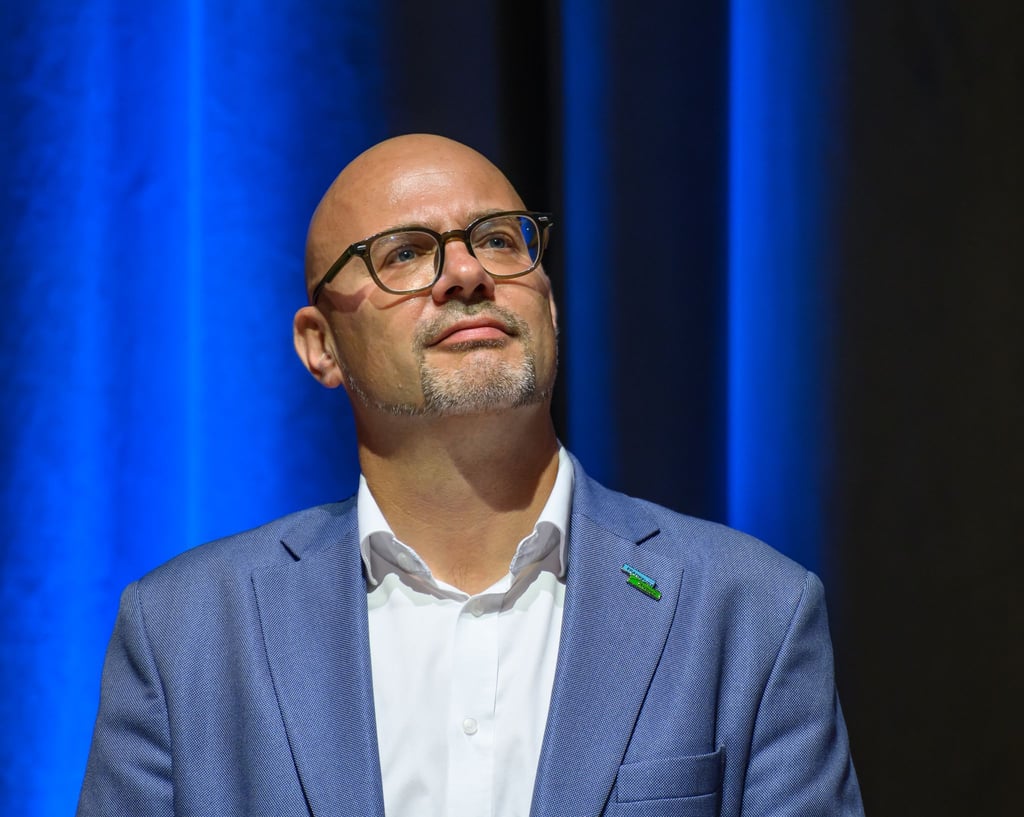 Der parteilose Kandidat Axel Strasser geht bei der Oberbürgermeisterwahl in Frankfurt (Oder) in die Stichwahl (Archivbild).