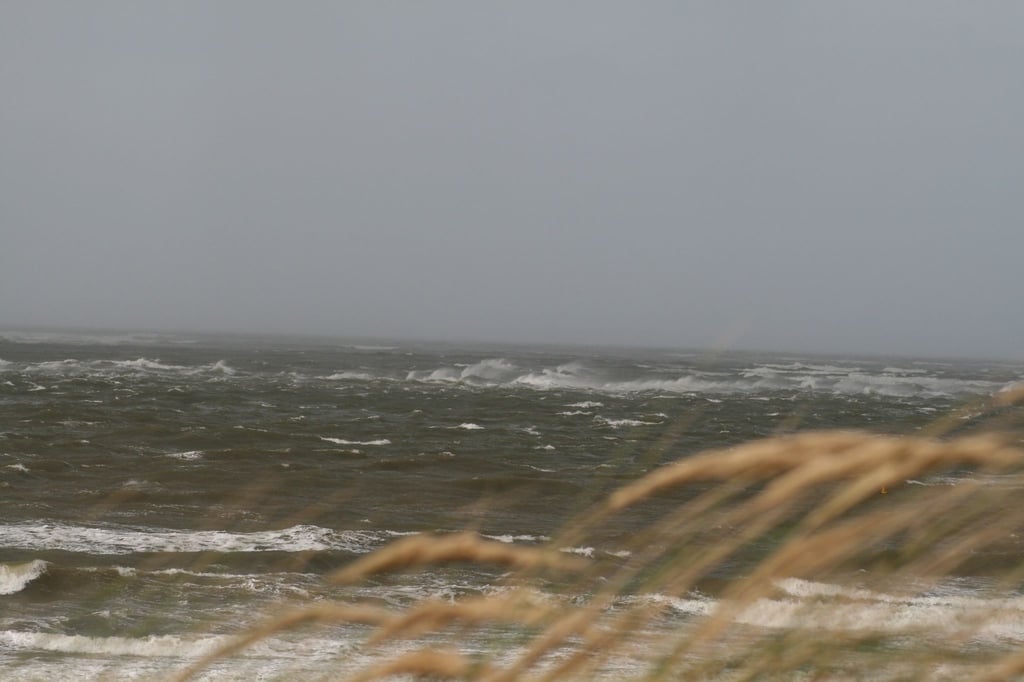 Zwei Segler geraten vor der Insel Norderney in Seenot. (Symbolbild)