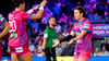 Die deutschen Handballerinnen bejubeln ihren Sieg gegen die Niederlande.