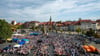 Der Wallfahrtsgottesdienst fand auf den Stufen des Erfurter Doms statt.
