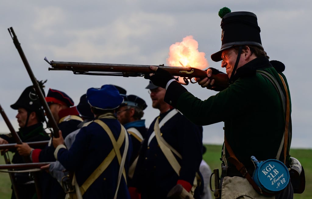 Geschichtsfans spielen in Nahrendorf die Göhrdeschlacht von 1813 nach.