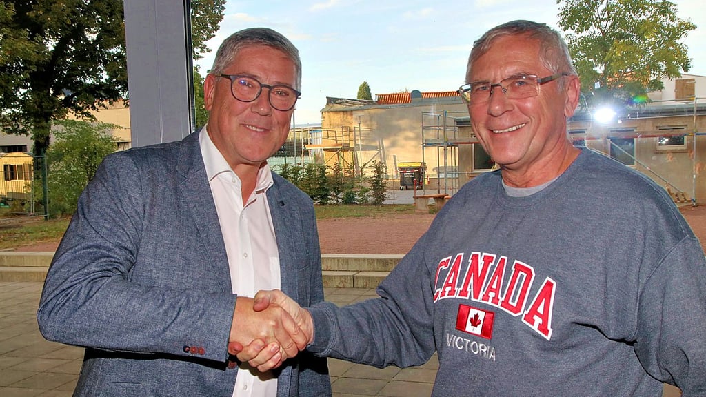 Stadtratspräsidium mit Mario Kannegießer (l.) und Axel Friedrichs.