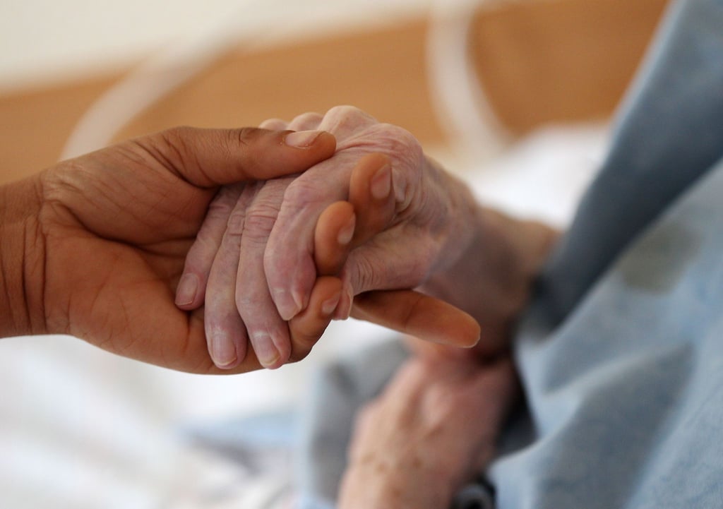 In einer alternden Gesellschaft werden Pflegefachpersonen immer wichtiger