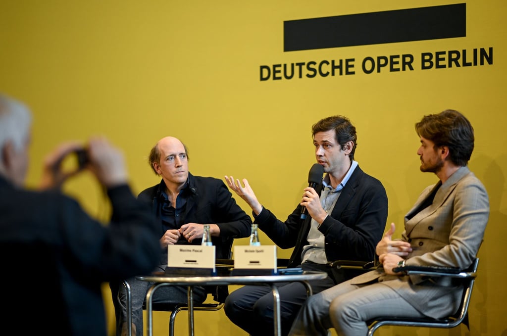Die drei Dirigenten Titus Engel (l-r), Maxime Pascal und Michele Spotti übernehmen ab kommenden Sommer die musikalische Leitung der Deutschen Oper.