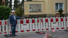 Heinz-Peter Murlowski kommt wegen der neuen Baustelle in der Magdeburger Straße nicht mehr zu seinem Haus.