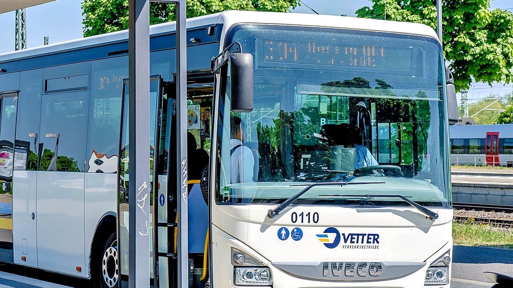 Nach den Plänen der Verwaltung ändern sich Mitte Dezember die Abfahrtszeiten zahlreicher Busse im Landkreis Wittenberg.