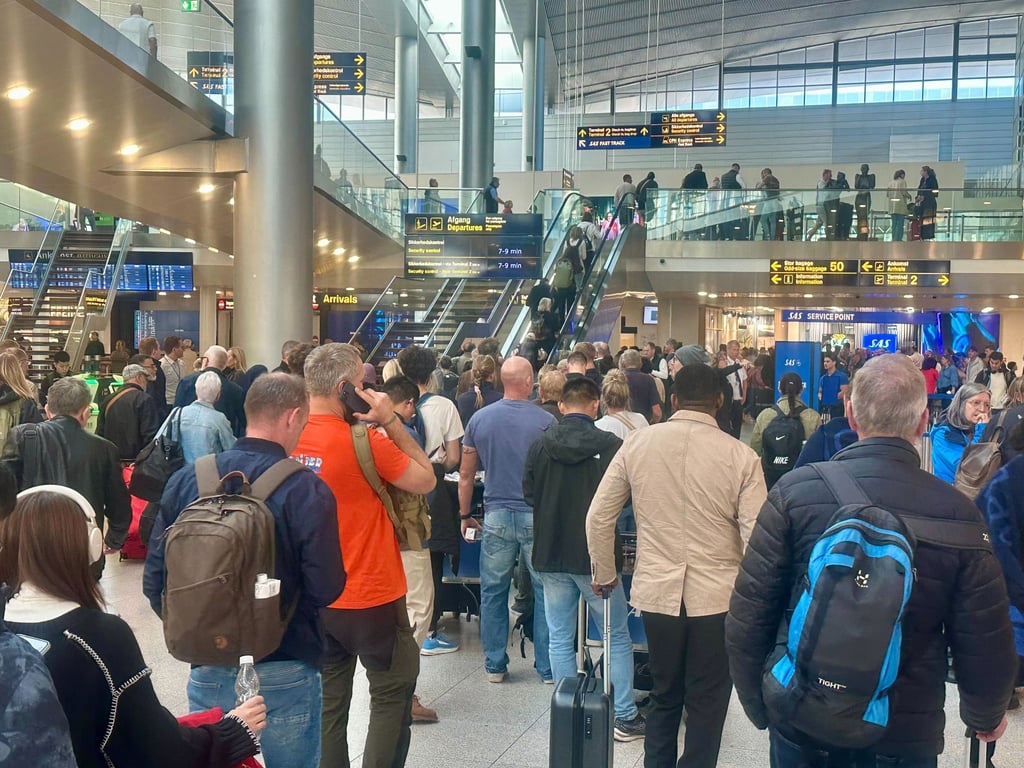 Die Lage am Flughafen Kopenhagen am Vormittag.