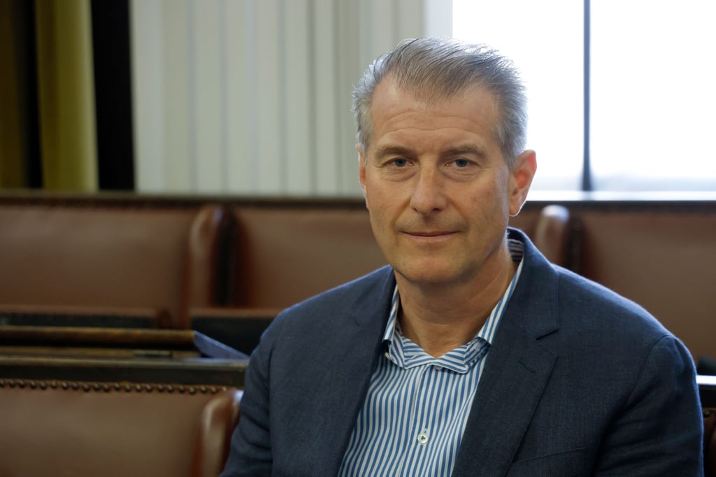 Stephan Hensel, der Ex-Mann von Christina Block, wird vor Gericht von ihrem Verteidiger befragt.
