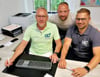 Der Leiter des „Urologicums“, Ralf Eckert (links), sein Stellvertreter Felix Lindner (rechts) und Praxismanager Tobias Werthmann (Mitte) durften sich in Hamburg über den Alexander-von-Lichtenberg-Preis freuen.