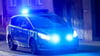 Die Polizei hilft bei der überraschenden Geburt auf dem Weg ins Krankenhaus. (Symbolbild)