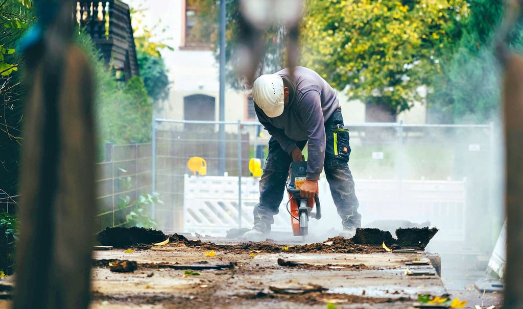 Baubeginn in Sicht: Über 100 Millionen Euro sollen im Saalekreis in neue Infrastrukturprojekte fließen.